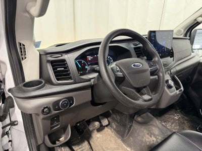 2022 Ford E-Transit 350
