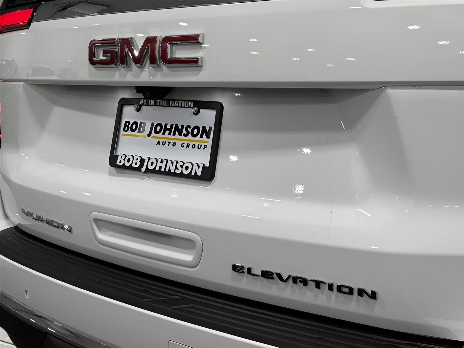 2025 GMC Yukon Elevation
